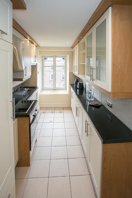 O'Connell Bridge Apartments Дублин Экстерьер фото