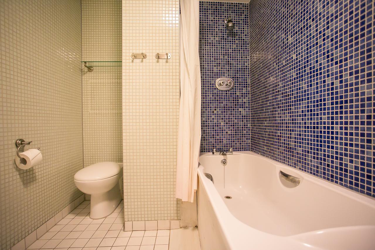 O'Connell Bridge Apartments Дублин Экстерьер фото